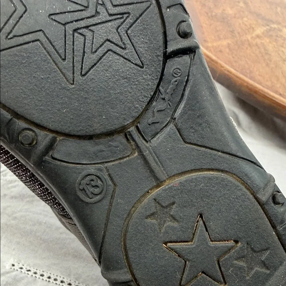 Nina Shoes Girls 13M Metallic Gray Mary Jane Flats Embroidered Star Adjustable